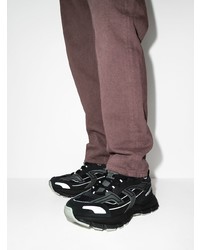 Мужские черно-белые кроссовки от Axel Arigato