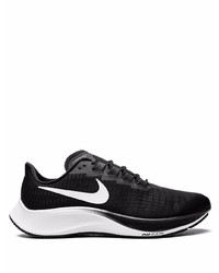 Мужские черно-белые кроссовки от Nike