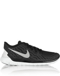 Женские черно-белые кроссовки от Nike