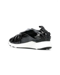 Женские черно-белые кроссовки от Casadei