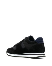 Мужские черно-белые кроссовки от Hackett