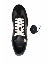 Мужские черно-белые кроссовки от VISVIM