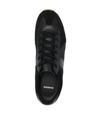 Мужские черно-белые кроссовки от Sandro