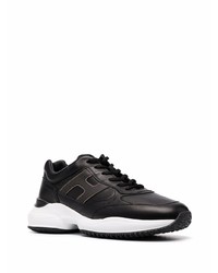 Мужские черно-белые кроссовки от Hogan