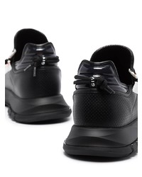 Мужские черно-белые кроссовки от Givenchy