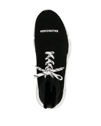 Мужские черно-белые кроссовки от Balenciaga