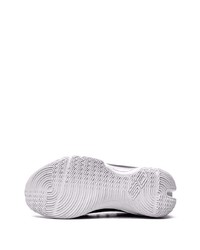 Мужские черно-белые кроссовки от Under Armour