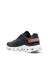 Мужские черно-белые кроссовки от ON Running