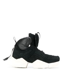 Мужские черно-белые кроссовки от Unravel Project