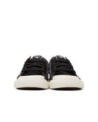 Мужские черно-белые низкие кеды из плотной ткани от adidas Originals