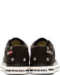 Женские черно-белые низкие кеды от Diesel