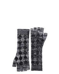 Черно-белые шерстяные перчатки