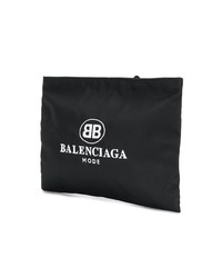 Мужской черно-белый кожаный мужской клатч с вышивкой от Balenciaga