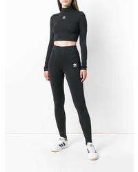 Черно-белый короткий свитер с принтом от adidas