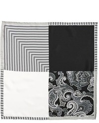 Черно-белый нагрудный платок с "огурцами"