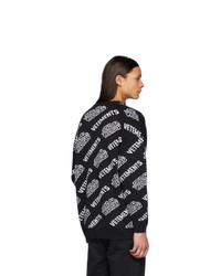 Мужской черно-белый свитер с круглым вырезом с принтом от Vetements