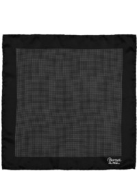Черно-белый шелковый нагрудный платок в горошек от Charvet