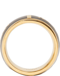 Черно-золотое кольцо от Alexander McQueen