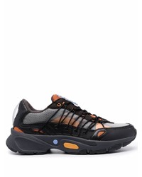 Мужские черно-оранжевые кроссовки от McQ