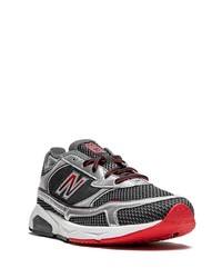 Мужские черно-серебряные кроссовки от New Balance