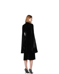 Черное бархатное вечернее платье с принтом от Vetements