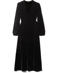 Черное бархатное платье с запахом от Les Rêveries