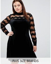 Черное бархатное платье с плиссированной юбкой от Junarose