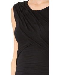 Черное бархатное платье от Velvet