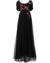 Черное вечернее платье из фатина с вышивкой от Gucci