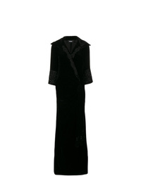 Черное вечернее платье с вышивкой от Parlor