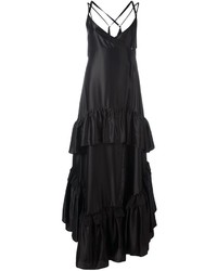 Черное вечернее платье с рюшами