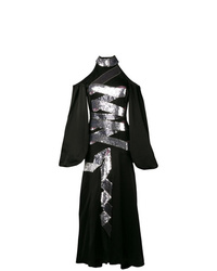 Черное вечернее платье с украшением от Temperley London