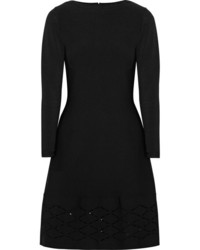 Черное вязаное платье-футляр от Lela Rose