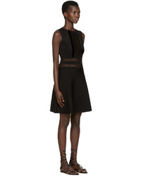 Черное вязаное платье от Valentino