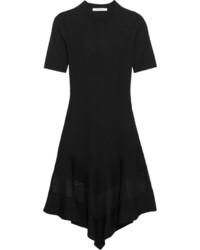 Черное вязаное платье от Givenchy