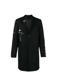 Черное длинное пальто с вышивкой от Valentino