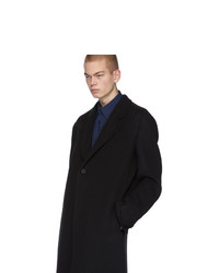 Черное длинное пальто от Bottega Veneta