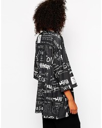 Черное кимоно с принтом