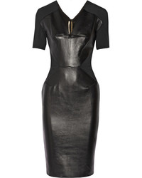 Черное кожаное платье-футляр от Roland Mouret