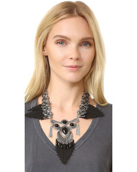 Черное колье от Adia Kibur