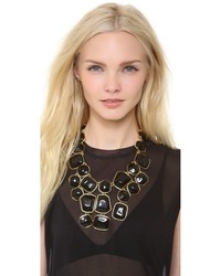 Черное колье от Kenneth Jay Lane