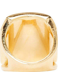 Черное кольцо от Balmain