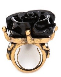 Черное кольцо от Oscar de la Renta