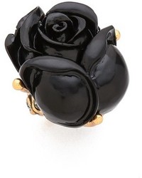 Черное кольцо от Oscar de la Renta