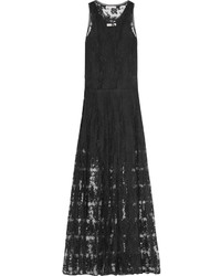 Черное кружевное вечернее платье от Chloé