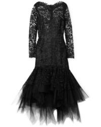 Черное кружевное платье-миди от Oscar de la Renta