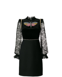 Черное кружевное платье прямого кроя от Gucci