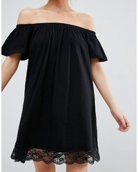 Черное кружевное платье с открытыми плечами от Asos