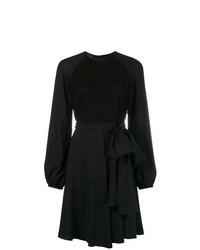 Черное кружевное платье с пышной юбкой от Giambattista Valli
