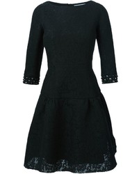 Черное кружевное платье с пышной юбкой от Viktor & Rolf